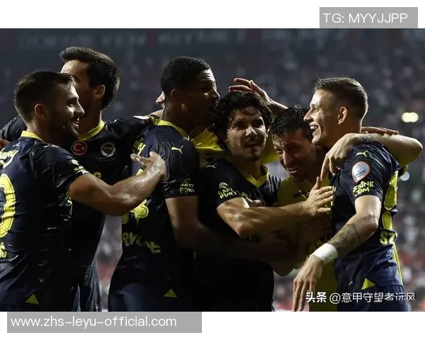 恒大旧将执教升班马意甲冠军门将续约迪弗朗切斯科正式掌舵莱切