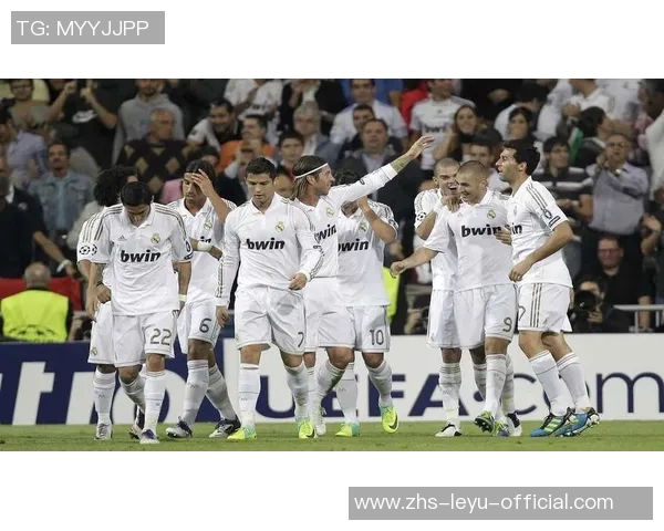 皇马全力备战世俱杯西甲首战推迟引发广泛关注与讨论